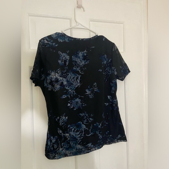 Vintage Requirements Short Sleeve Blouse - Picture 3 of 5